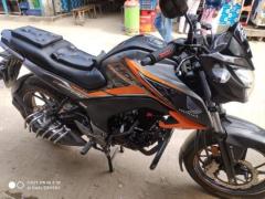 CB Hornet 160R CBS